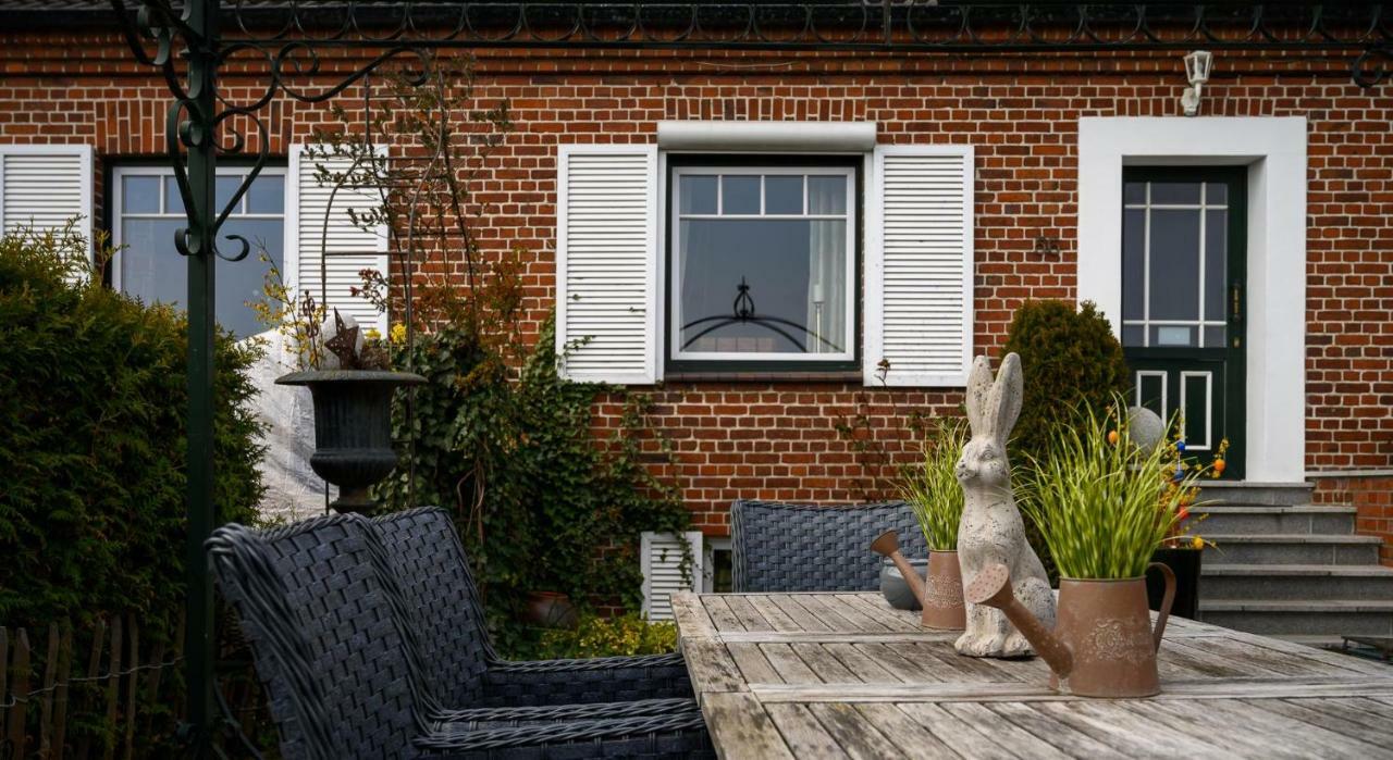 Altes Zollhaus Casa Meerblick ชาร์บอยท์ซ ภายนอก รูปภาพ