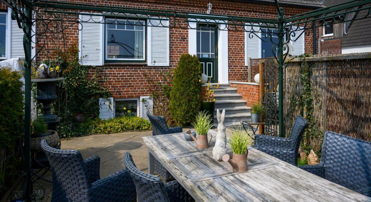 Altes Zollhaus Casa Meerblick ชาร์บอยท์ซ ภายนอก รูปภาพ