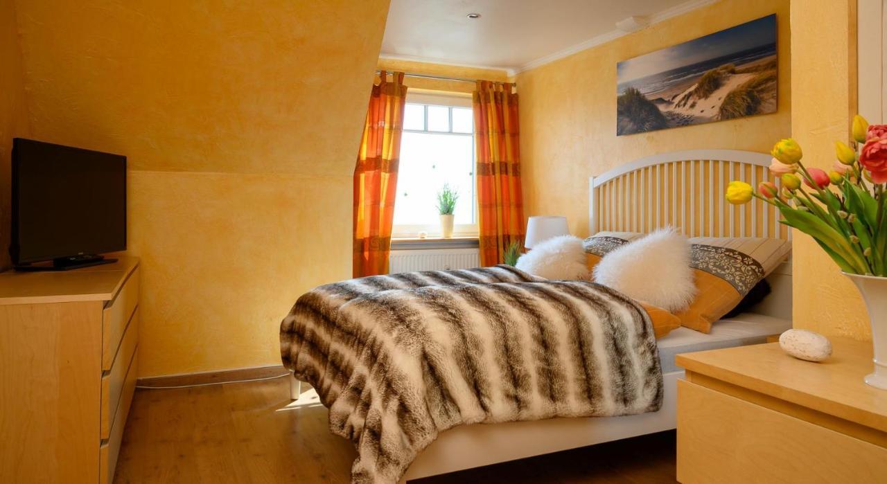 Altes Zollhaus Casa Meerblick ชาร์บอยท์ซ ภายนอก รูปภาพ